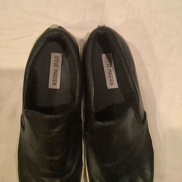 Steve Madden Gills sneaker preloved GUC black leather size 9.5 women’s slip on - Picture 5 of 12